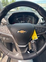 2020 Chevrolet Equinox FWD LT 2.0L Turbo - Interior Steering Wheel With Keys Image